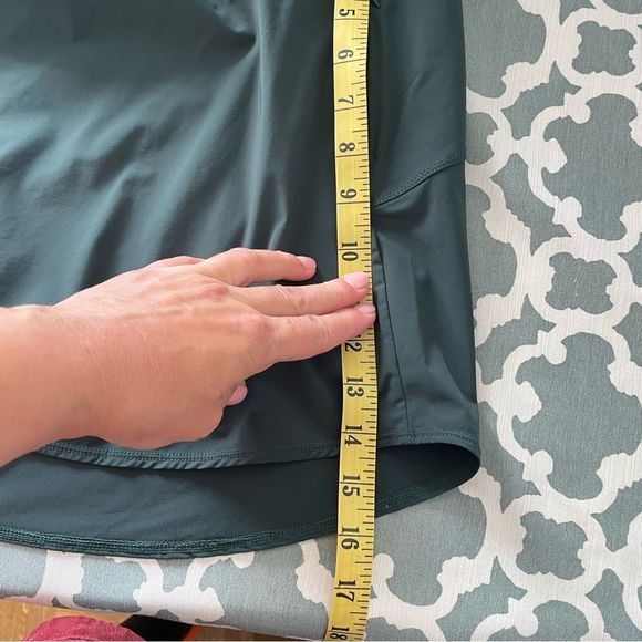 Knix Sport Skort in green - Picture 6 of 13